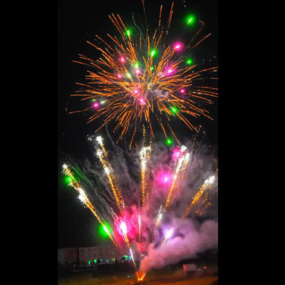 লিউয়াং কারখানা পাইরোটেকনিক্স পাইকারি উৎসব উদযাপনের জন্য চীনা আউটডোর কেক ফায়ারওয়ার্ক