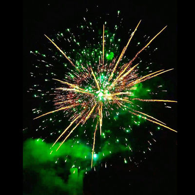 চীনা 168 শট রঙিন আকাশের ক্রেতা কেক আউটডোর উদযাপনের জন্য ফায়ারওয়ার্ক